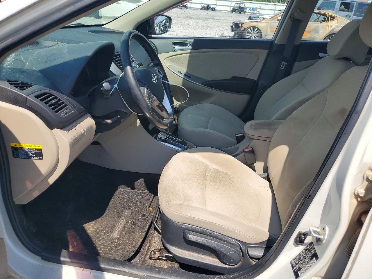 2016 HYUNDAI ACCENT