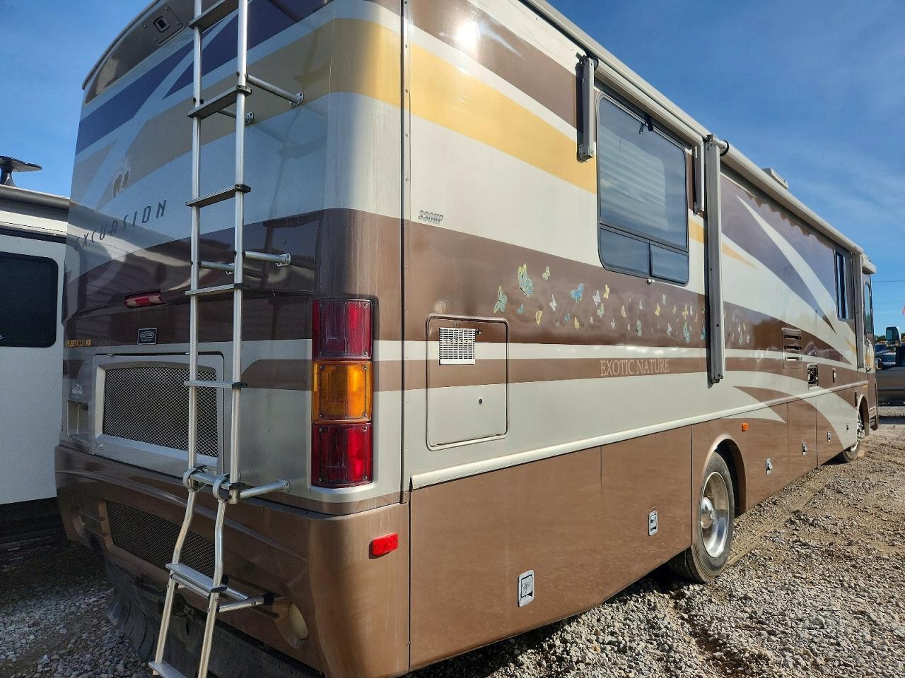 2003 FREIGHTLINER Xc Chassis