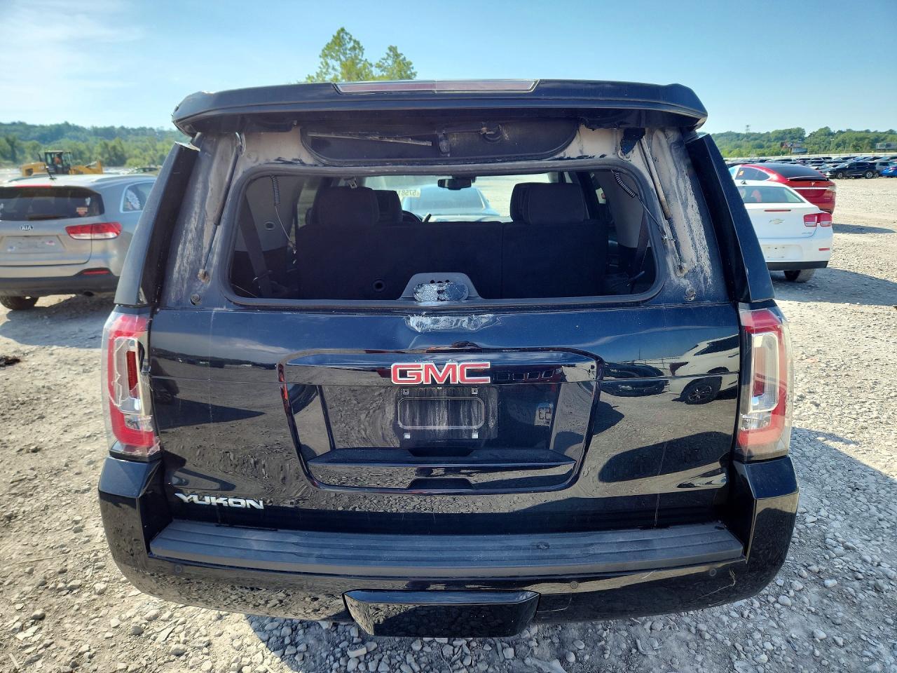 2016 GMC Yukon