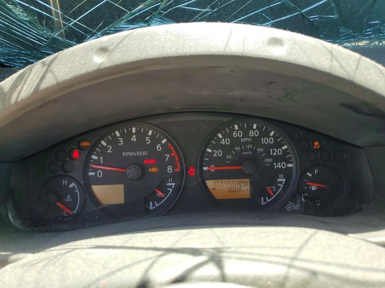 2016 NISSAN Frontier