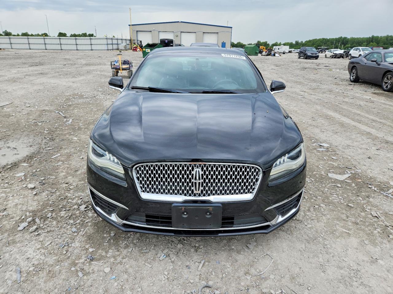 2017 LINCOLN MKZ