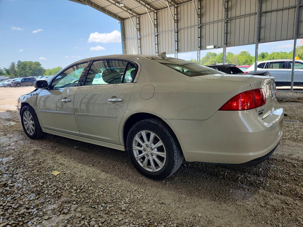 2010 BUICK Lucerne