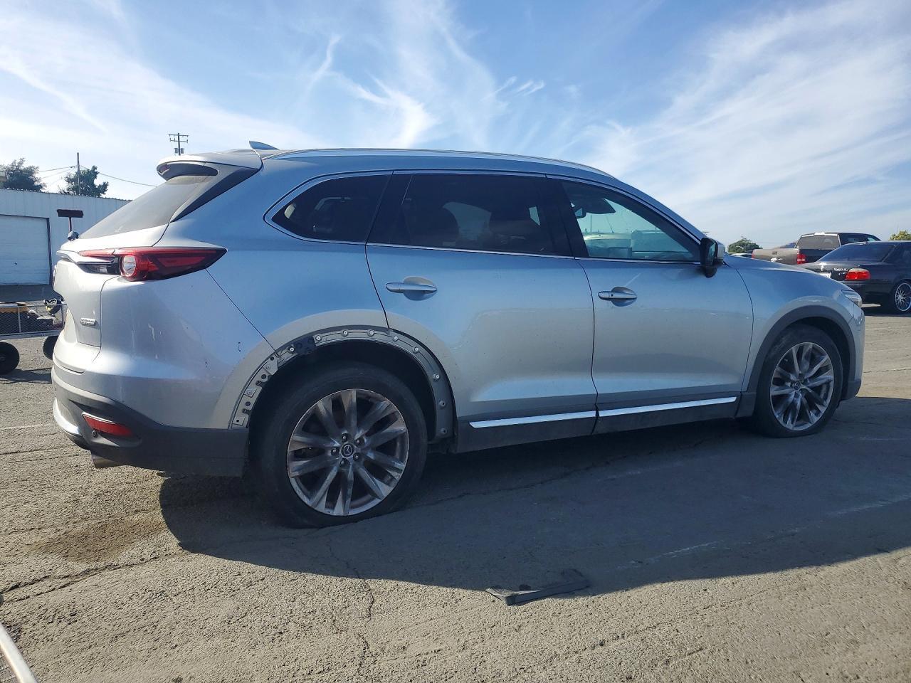 2016 MAZDA CX-9