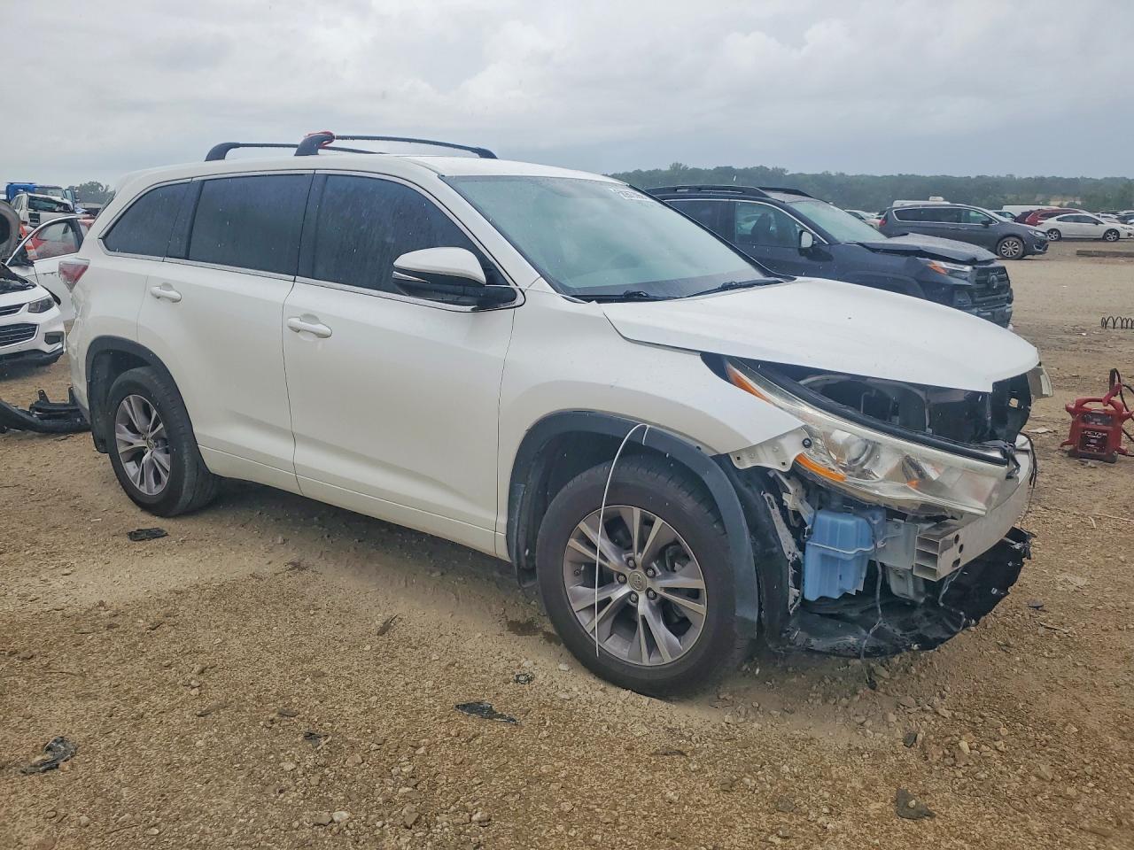 2014 TOYOTA HIGHLANDER