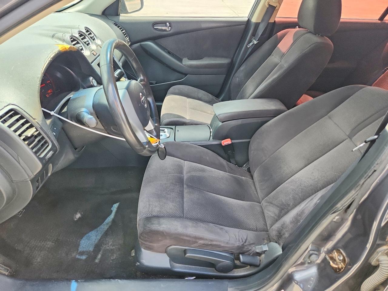 2009 NISSAN ALTIMA