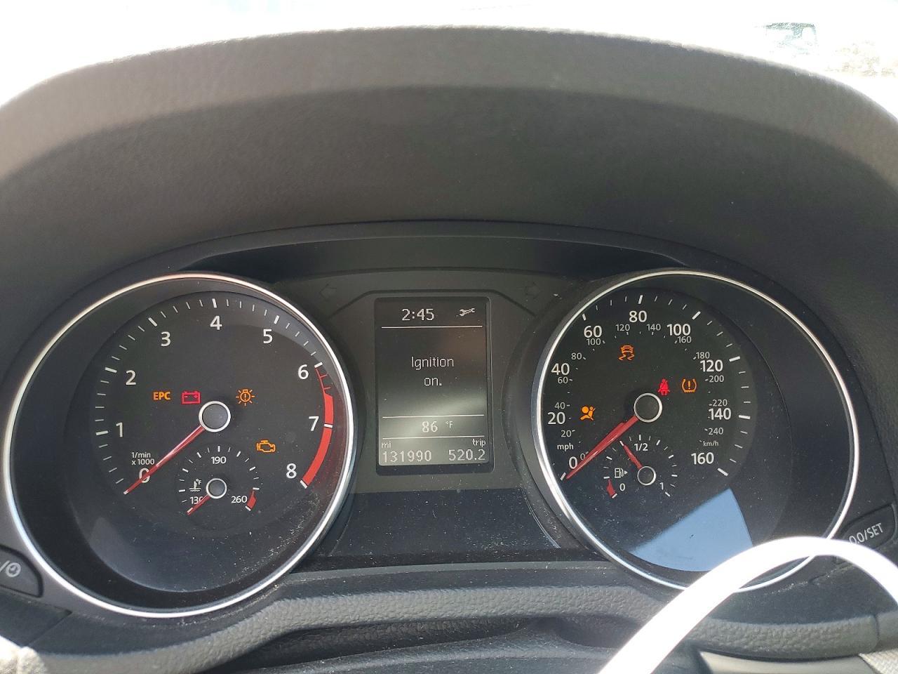 2017 VOLKSWAGEN Passat