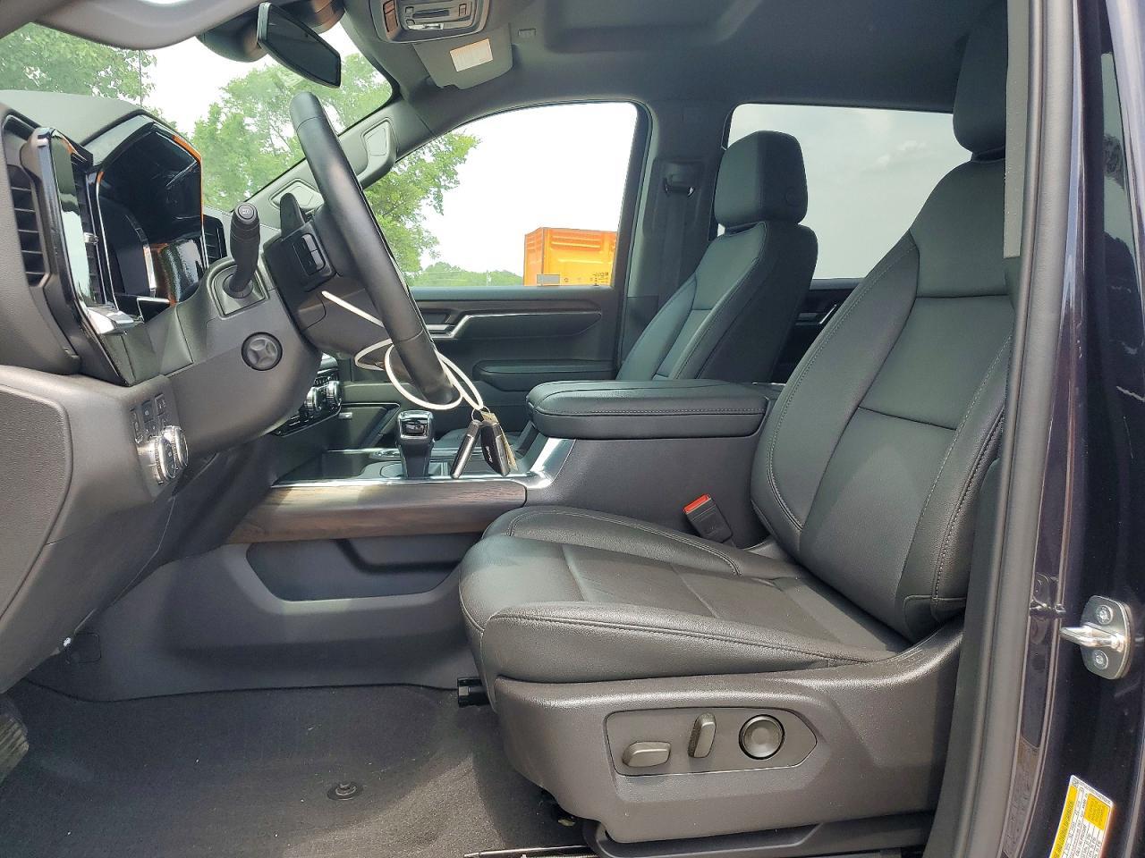 2024 GMC Sierra