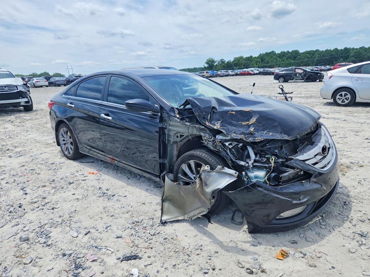 2011 HYUNDAI SONATA