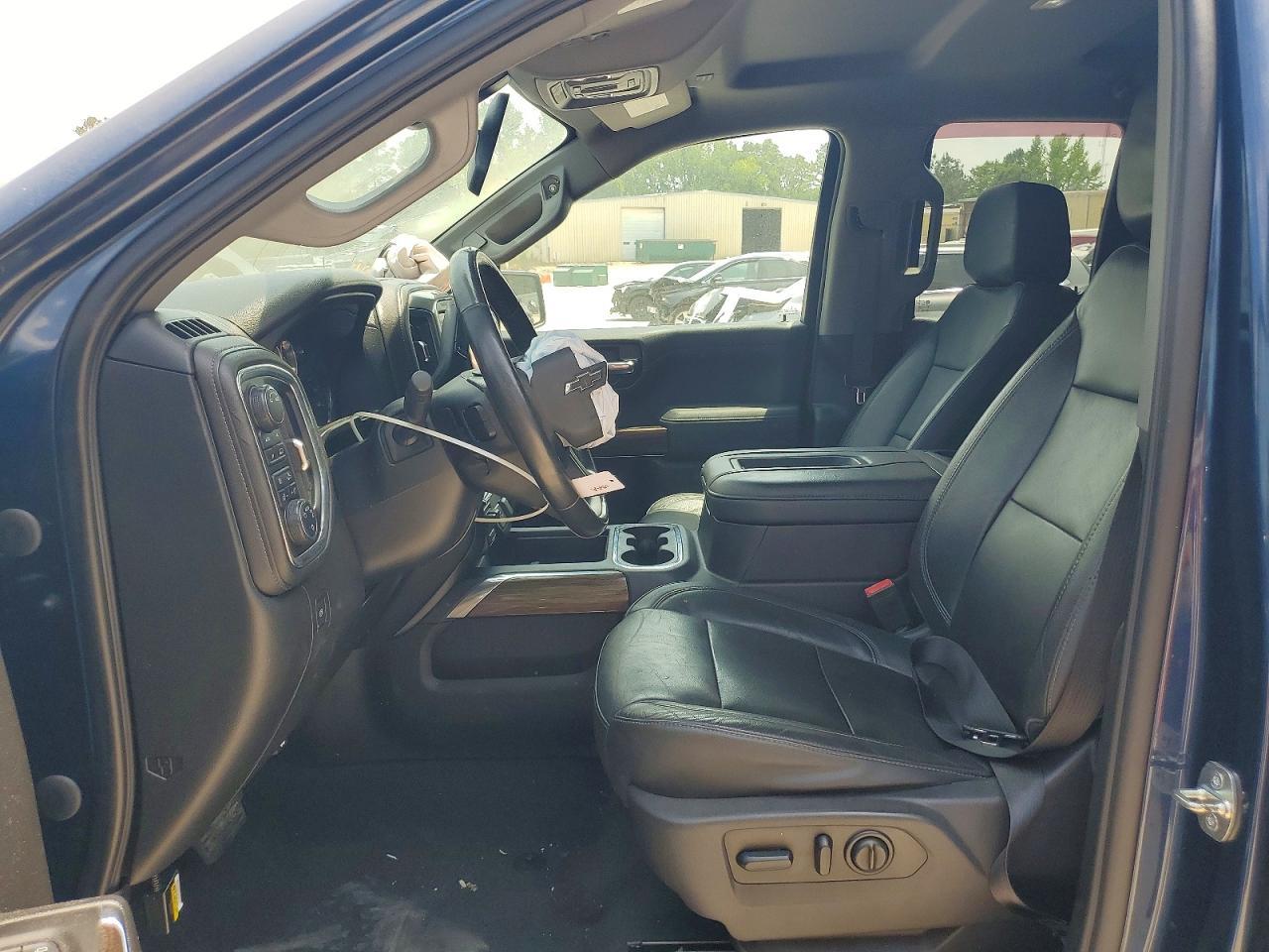 2020 CHEVROLET Silverado