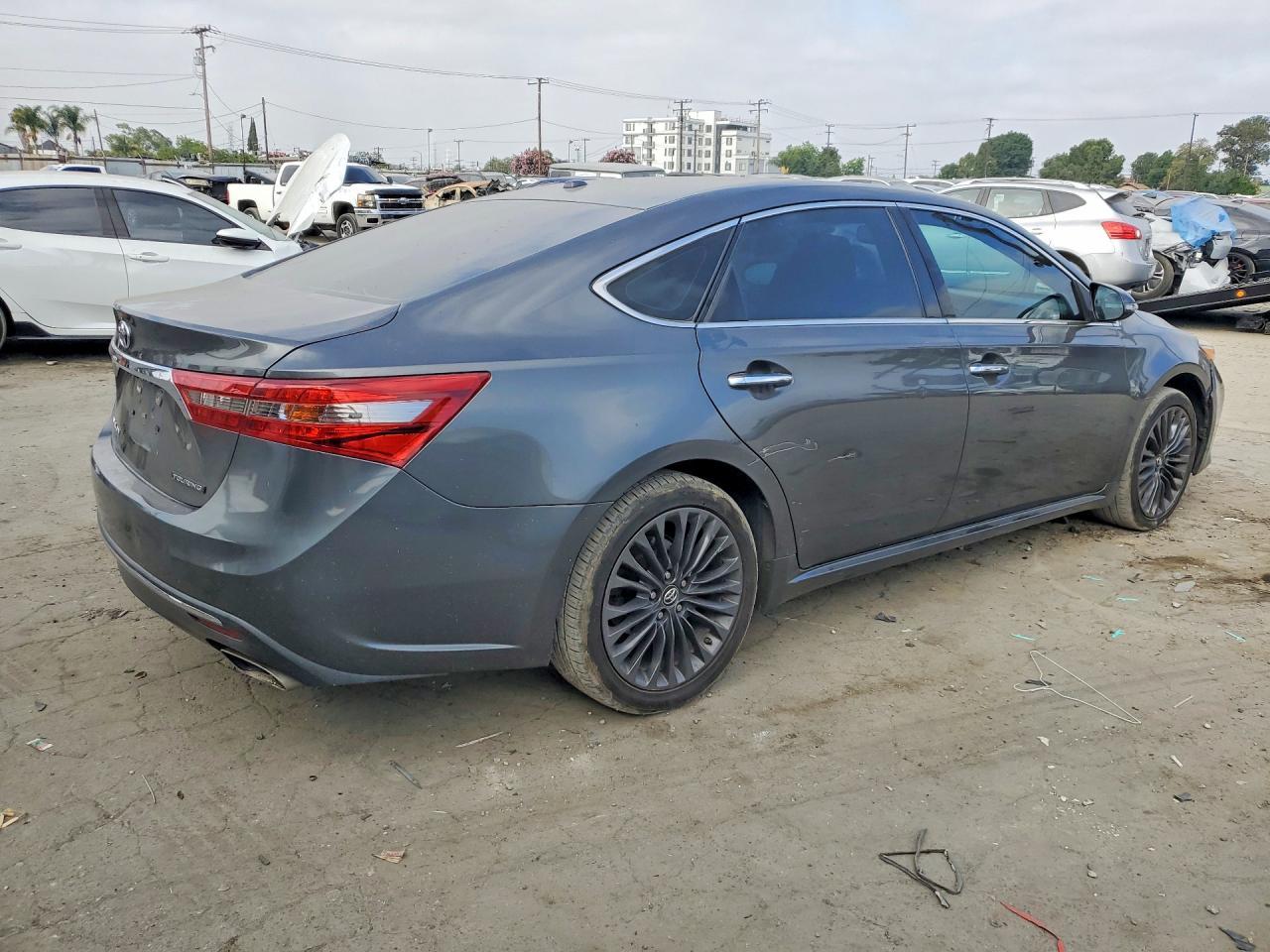 2017 TOYOTA Avalon