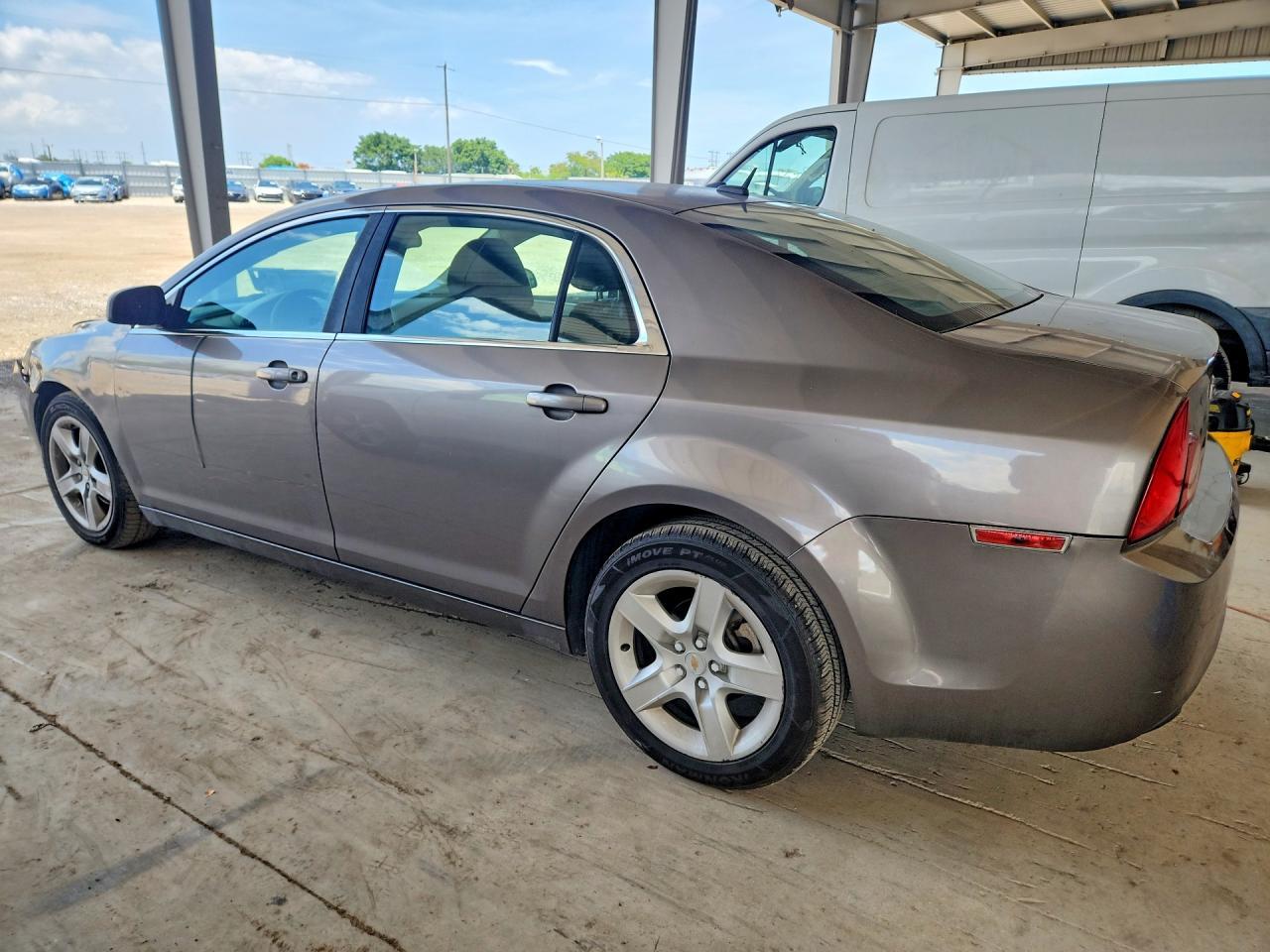 2011 CHEVROLET MALIBU