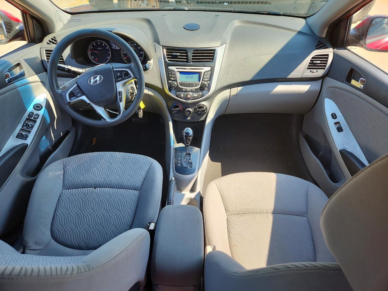 2012 HYUNDAI ACCENT