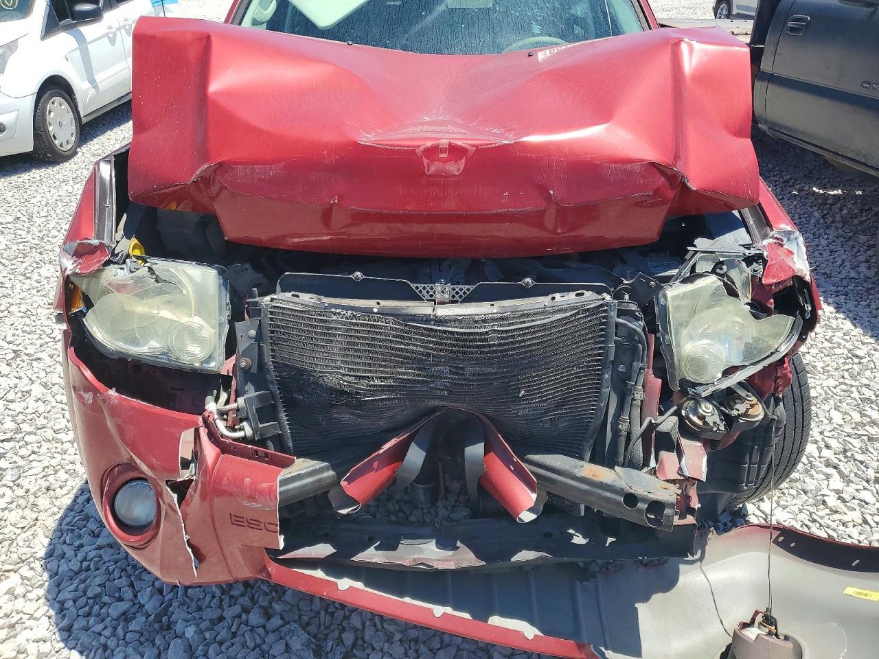 2010 FORD ESCAPE