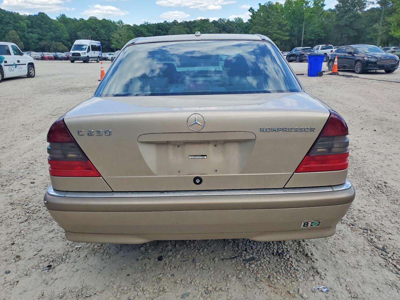 2000 MERCEDES-BENZ C-CLASS