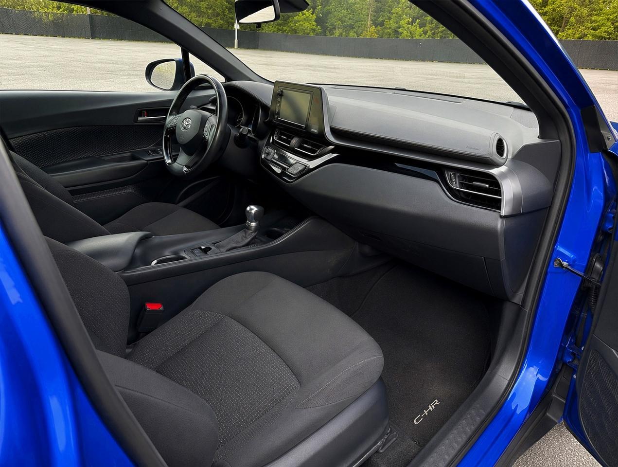 2018 TOYOTA C-HR