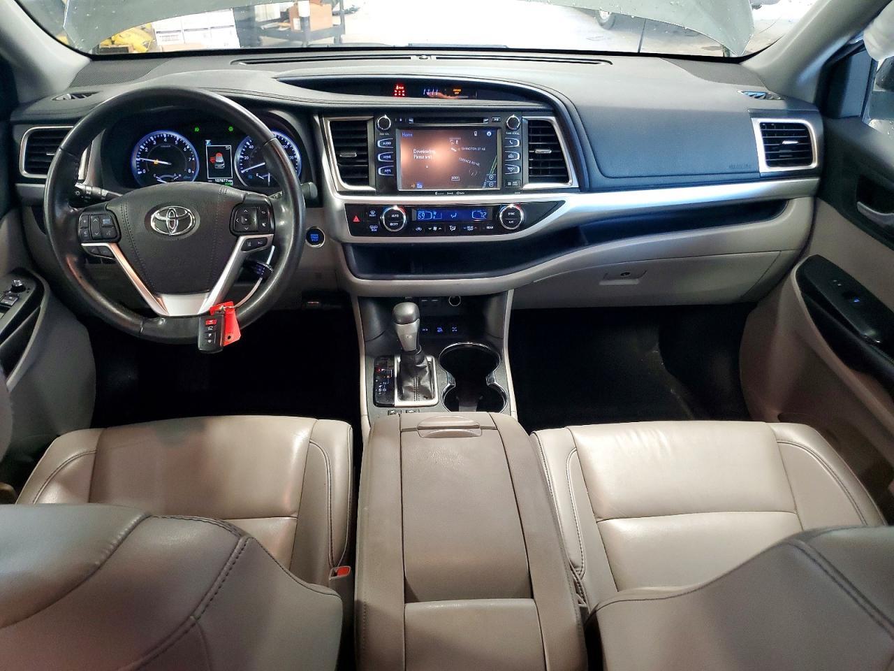 2019 TOYOTA HIGHLANDER