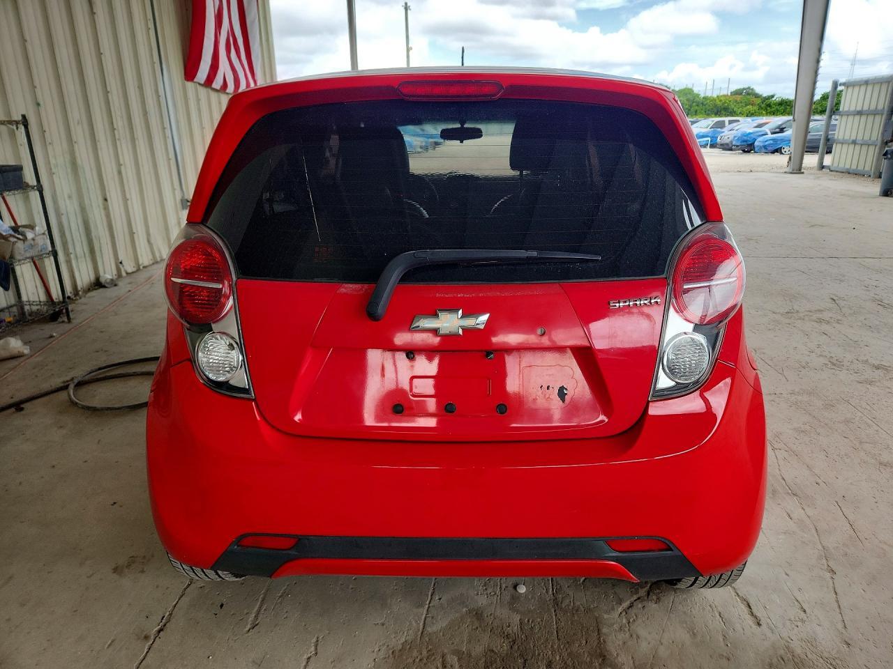 2013 CHEVROLET Spark