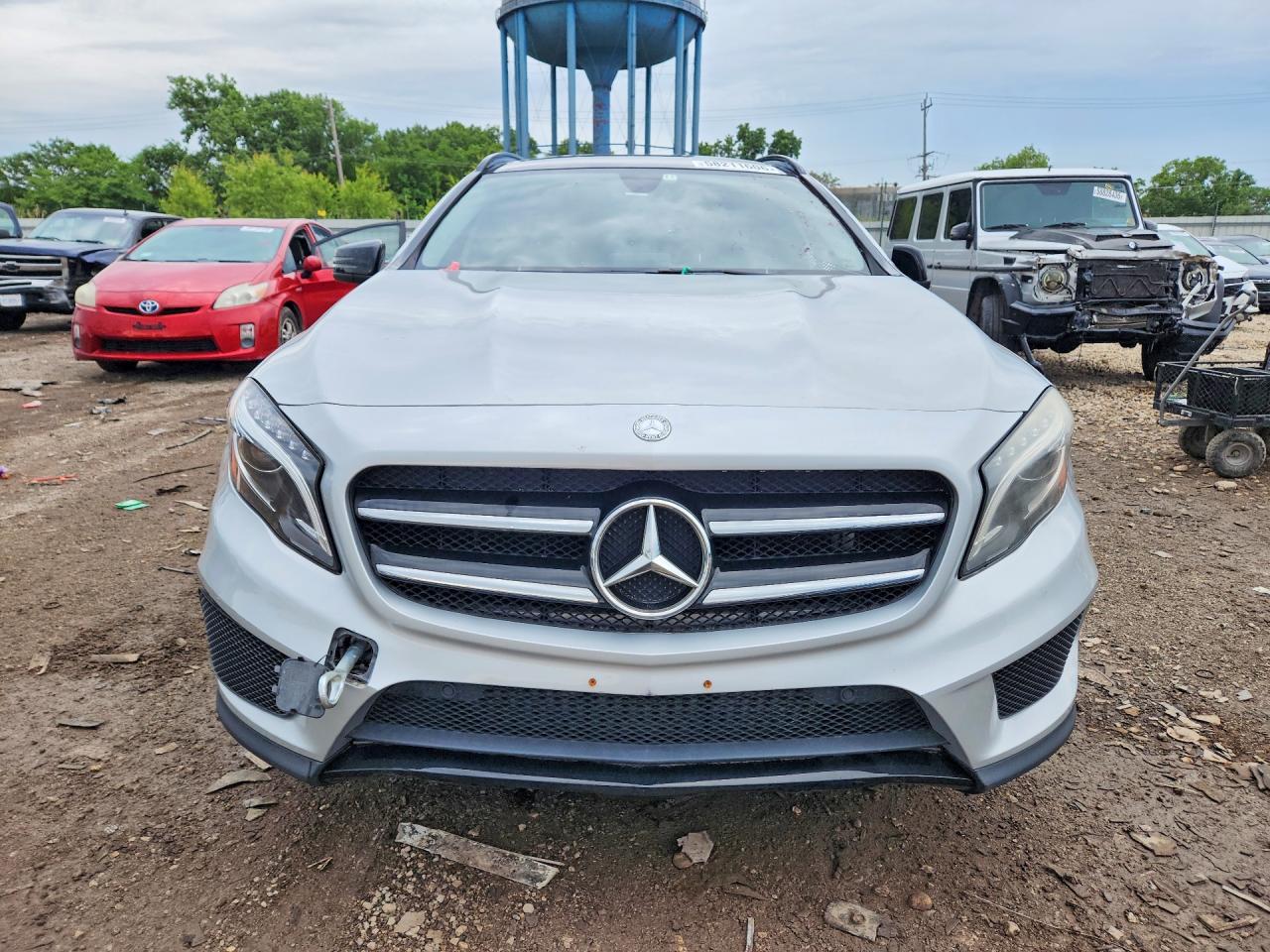 2016 MERCEDES-BENZ GLA-Class