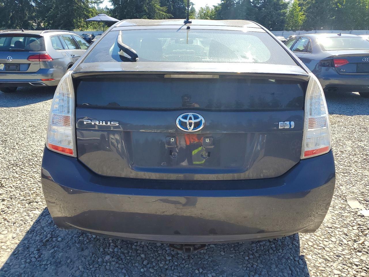 2011 TOYOTA PRIUS