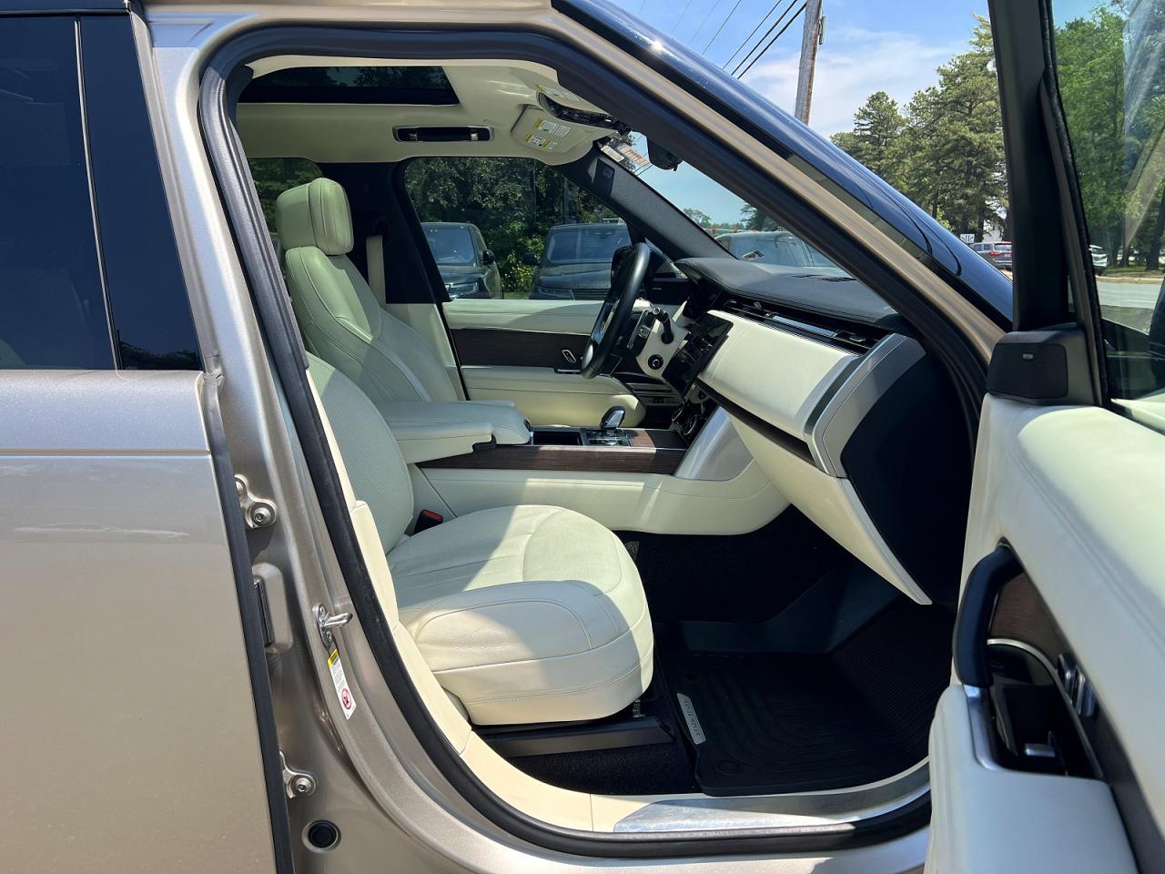 2023 LAND ROVER RANGE ROVER