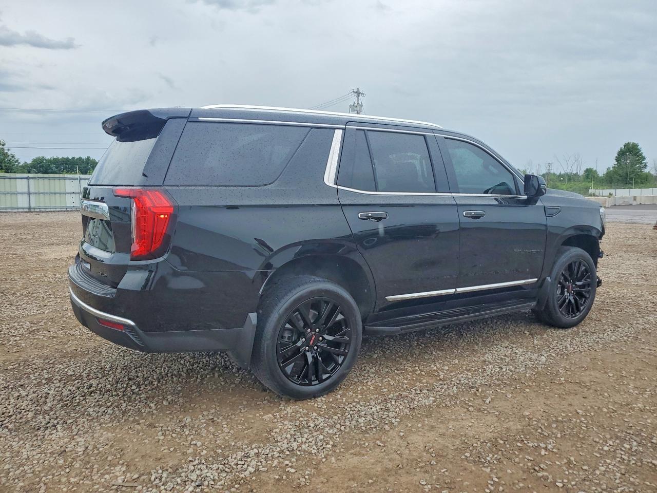 2023 GMC Yukon