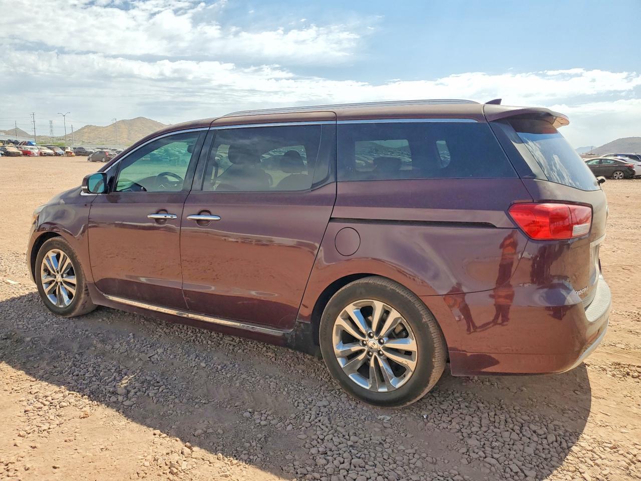 2018 KIA SEDONA
