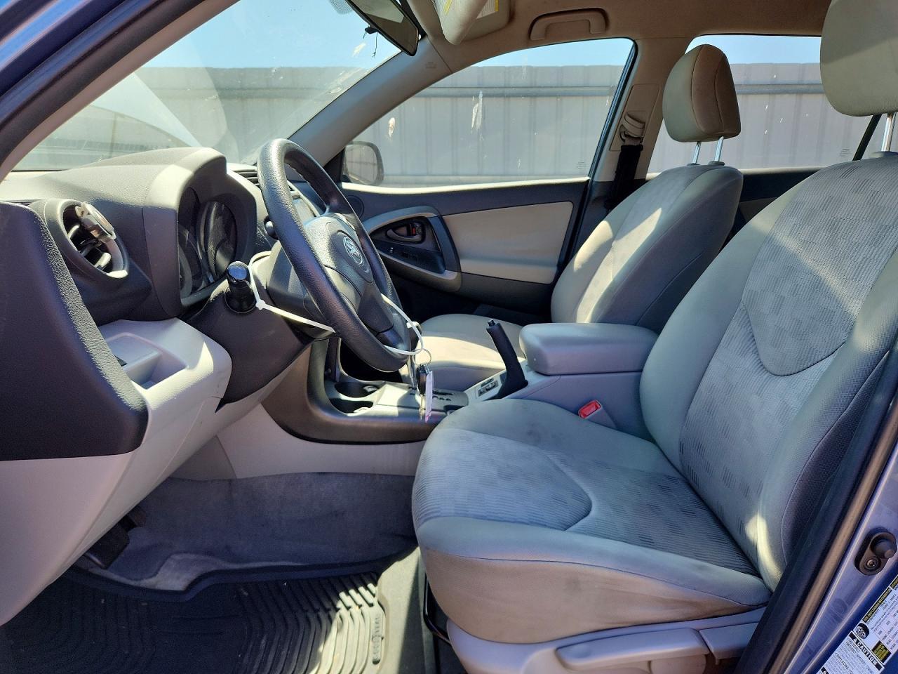 2009 TOYOTA RAV4