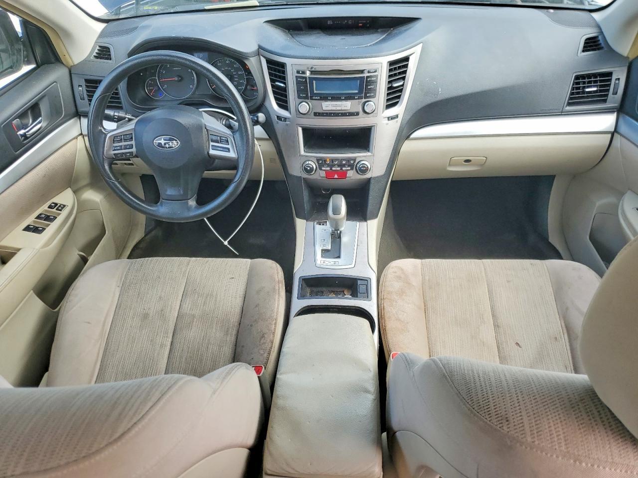 2014 SUBARU Outback
