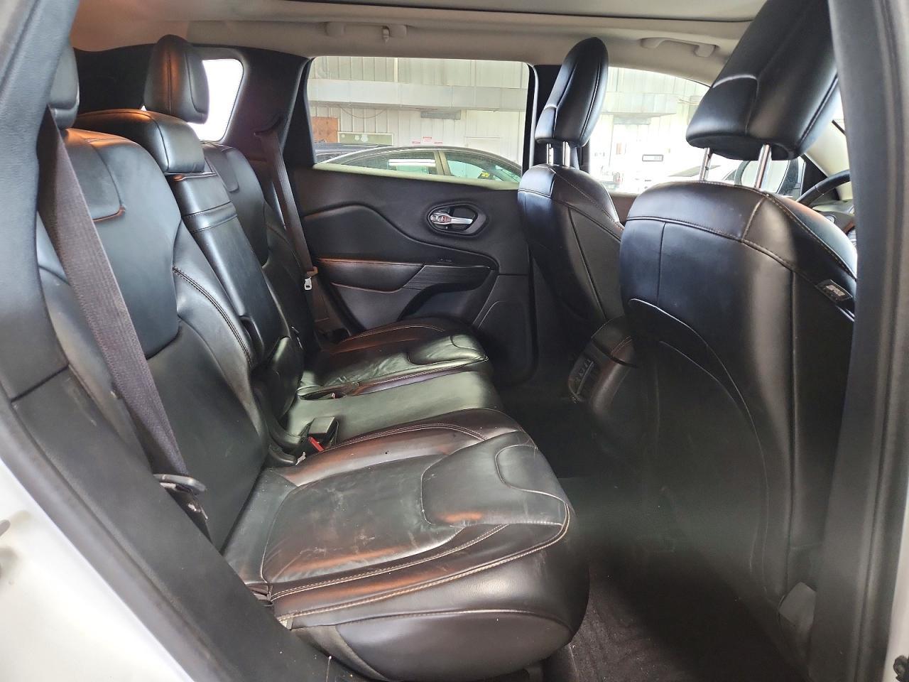 2016 JEEP CHEROKEE