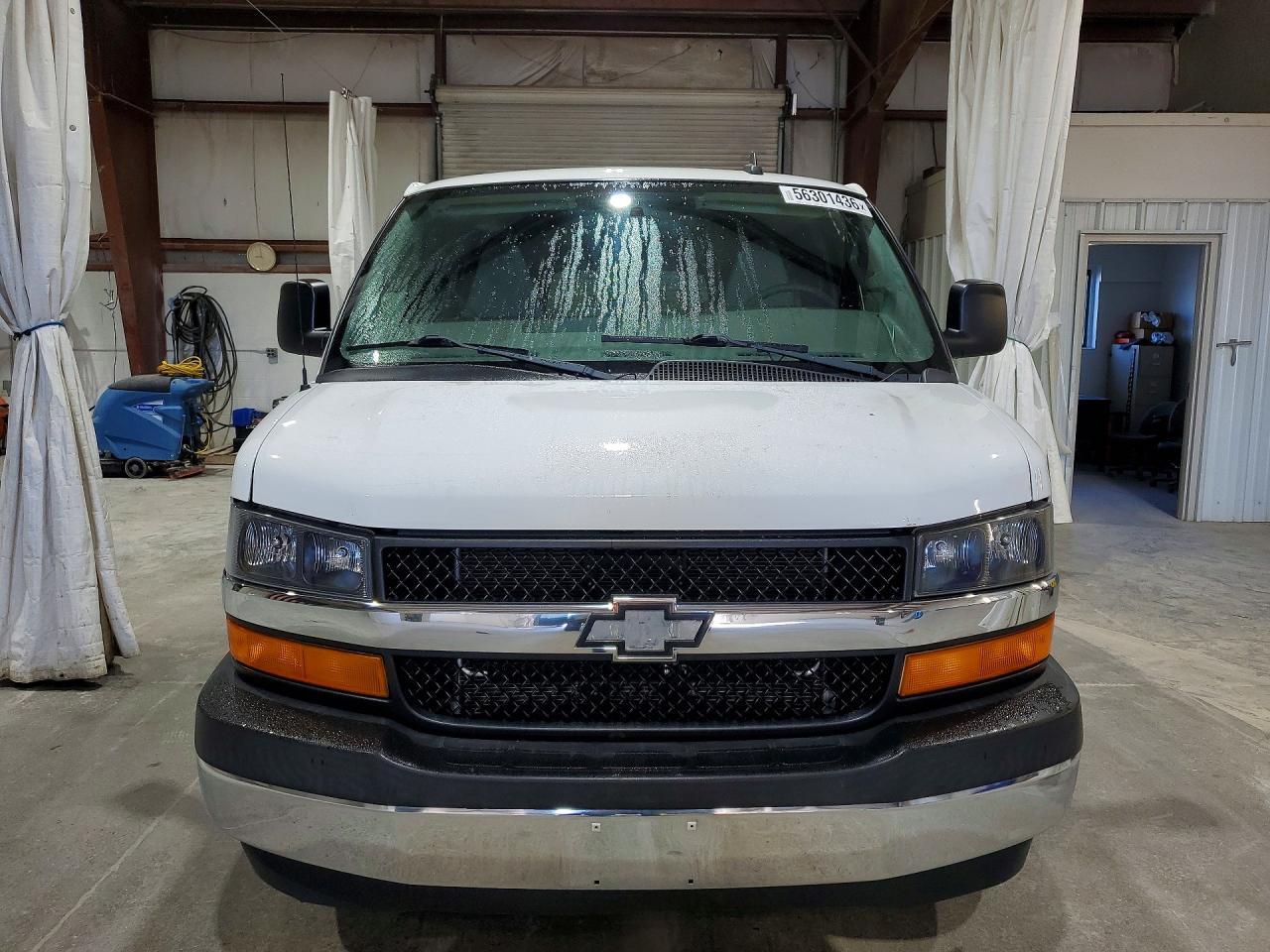 2017 CHEVROLET Express 3500