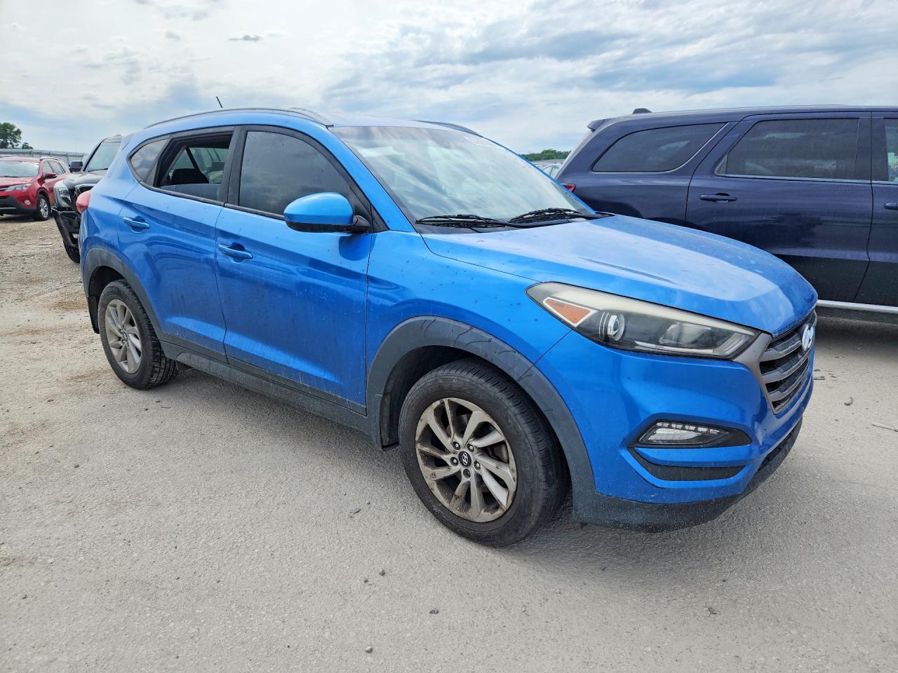 2016 HYUNDAI TUCSON