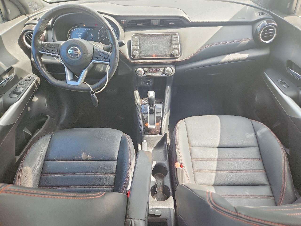 2019 NISSAN KICKS