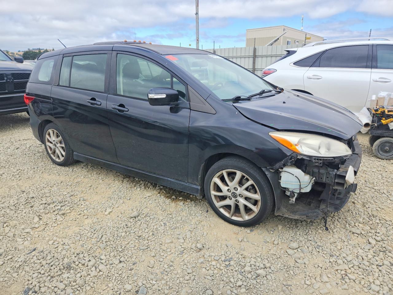 2013 MAZDA 5