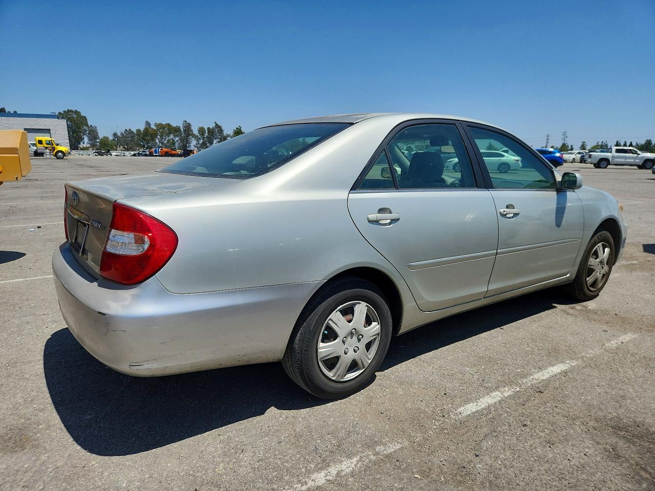 2002 TOYOTA CAMRY