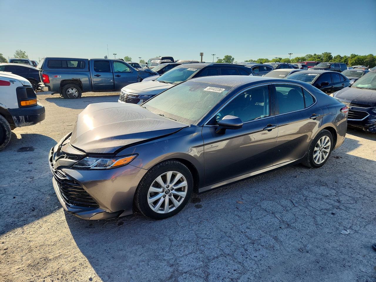 2018 TOYOTA CAMRY