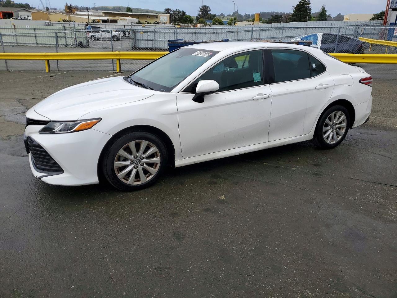 2018 TOYOTA CAMRY