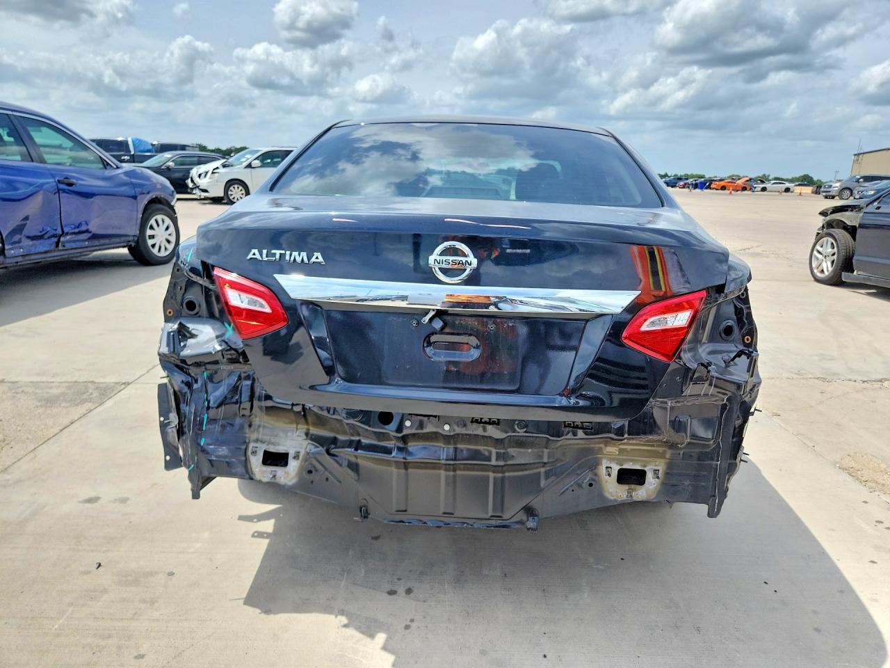 2016 NISSAN ALTIMA