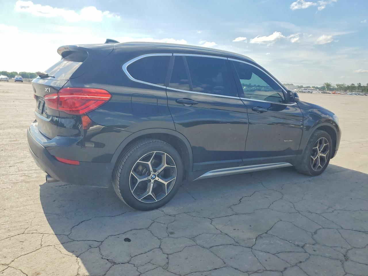 2018 BMW X1