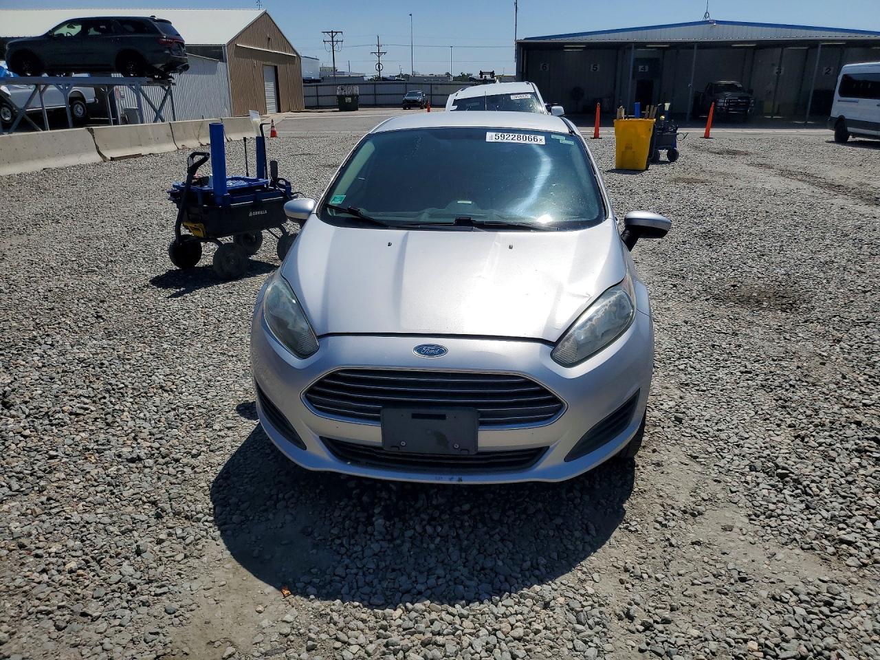 2014 FORD Fiesta