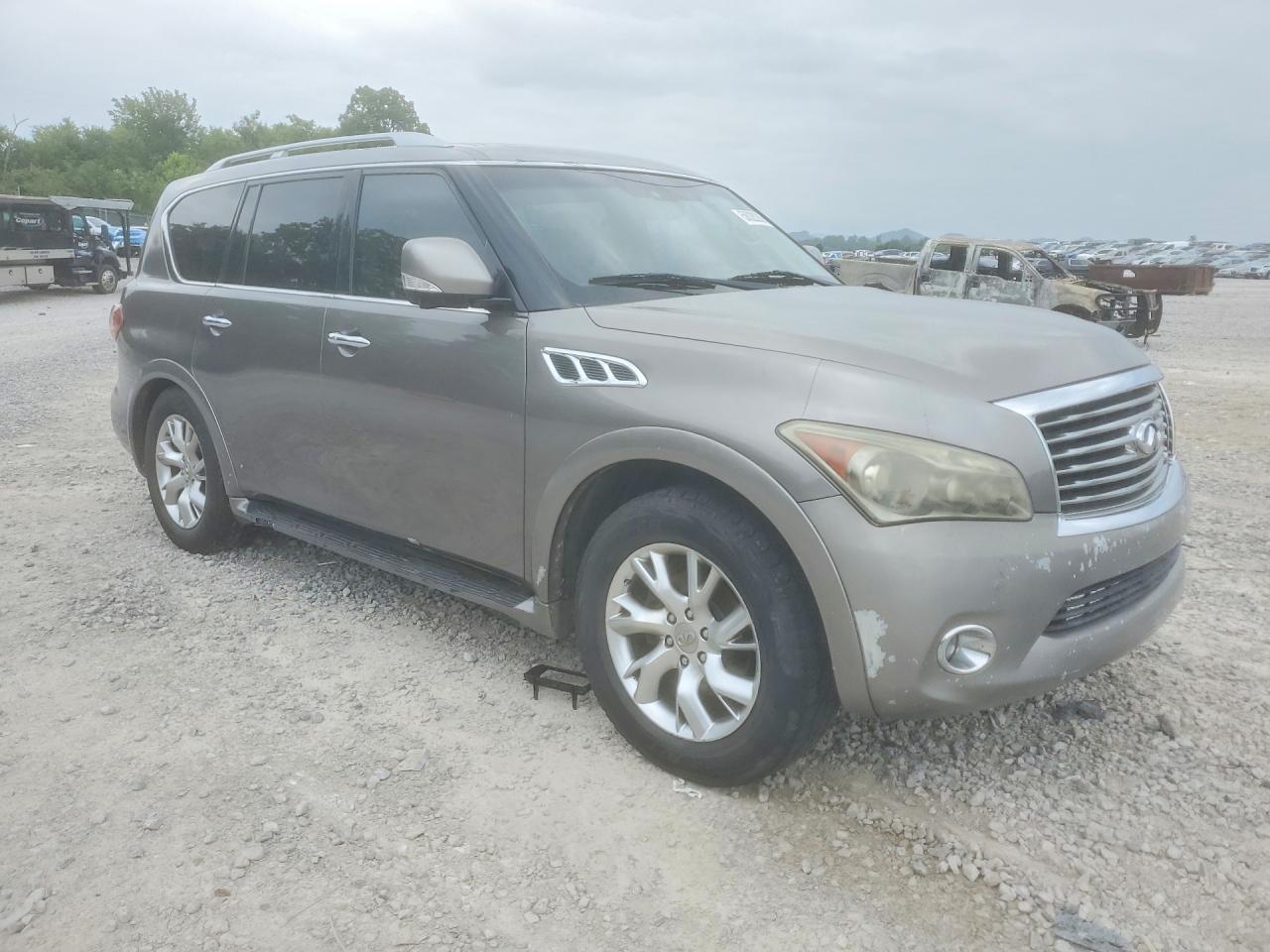 2012 INFINITI QX56