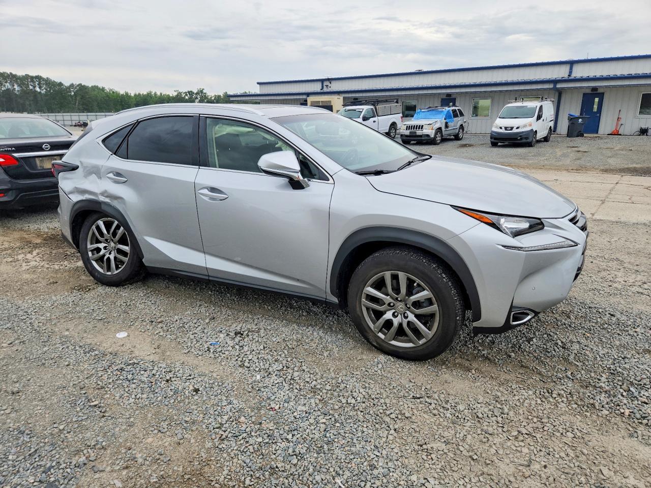 2015 LEXUS NX 200T