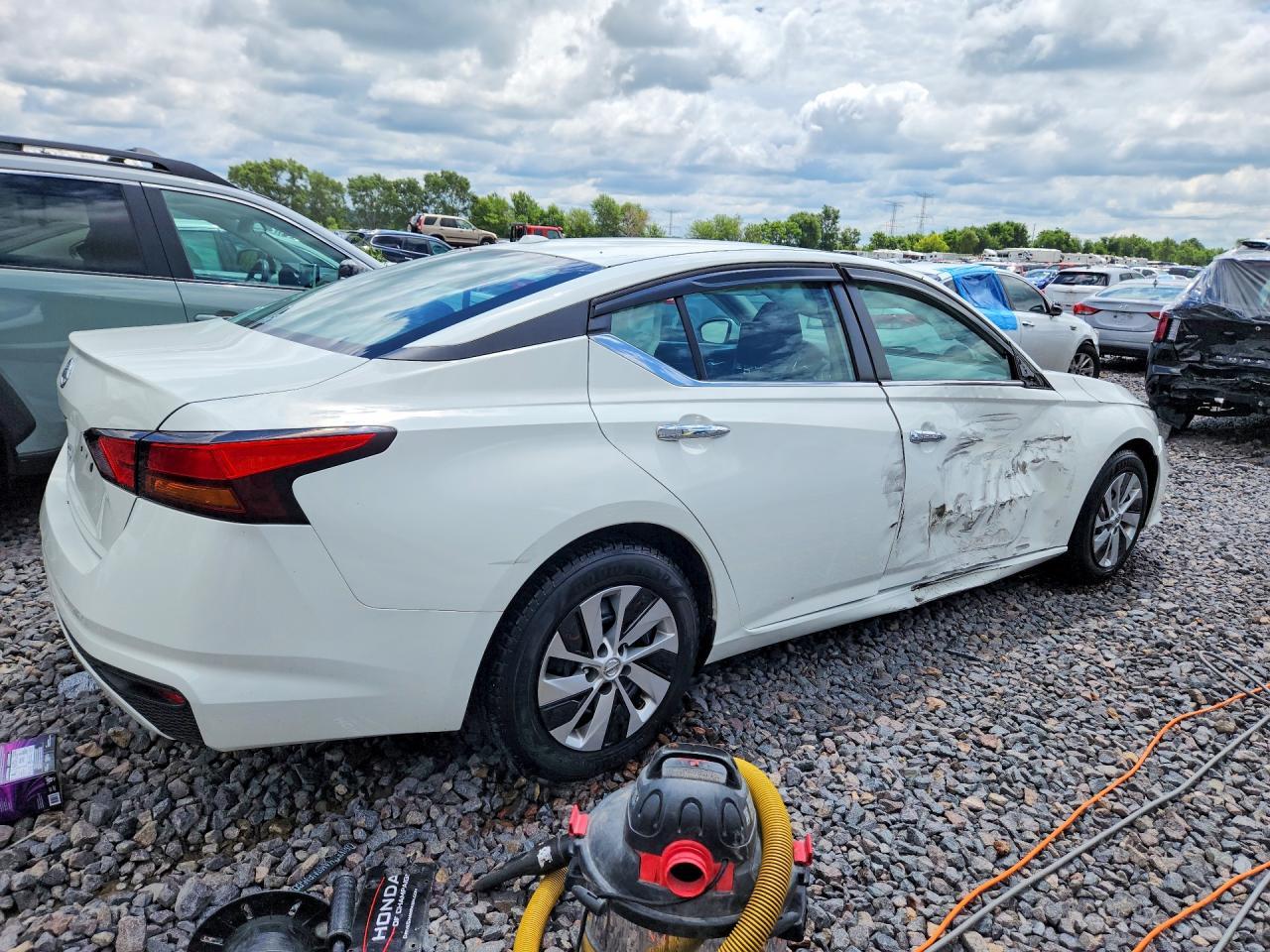2019 NISSAN ALTIMA