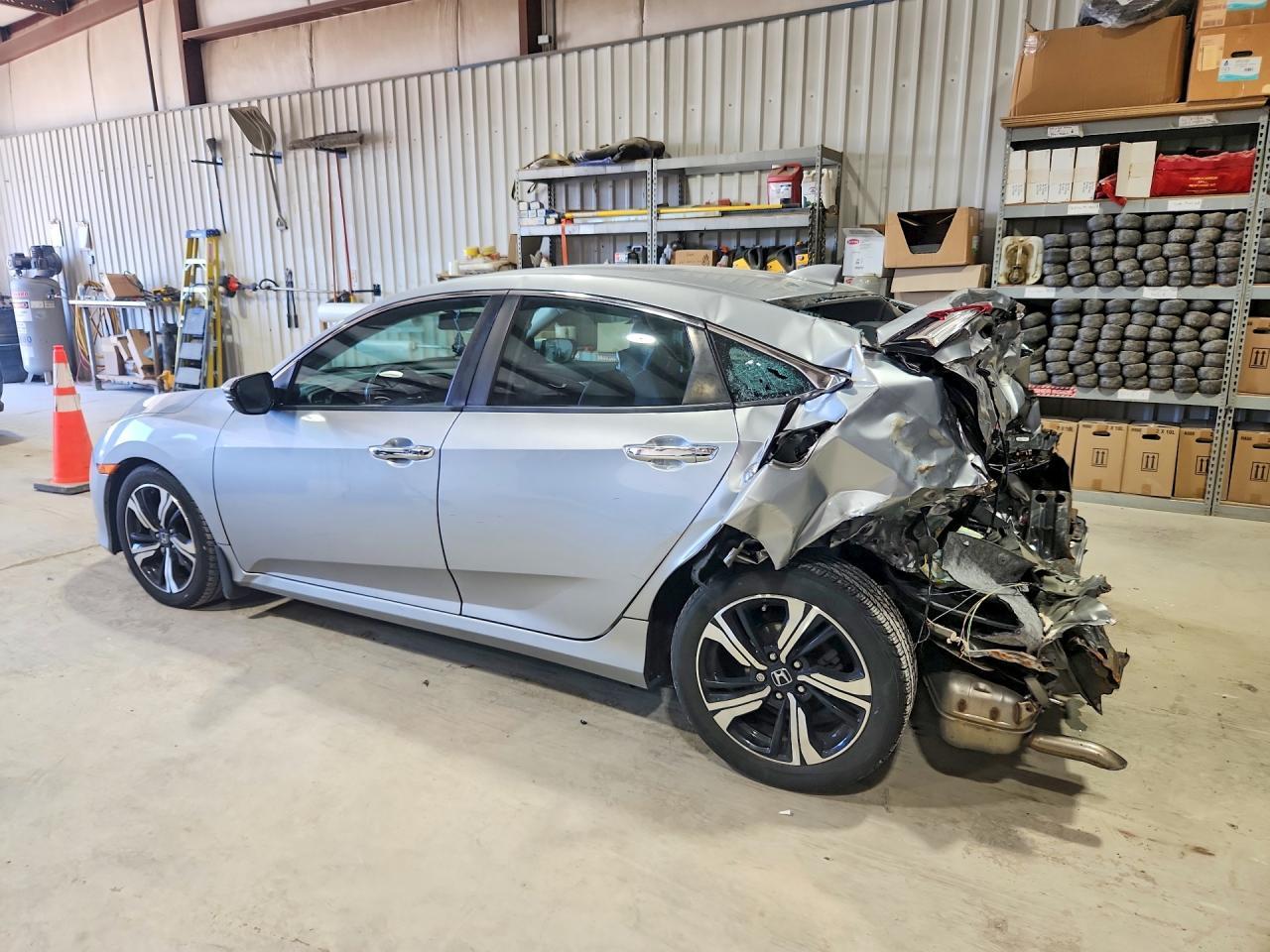 2016 HONDA CIVIC