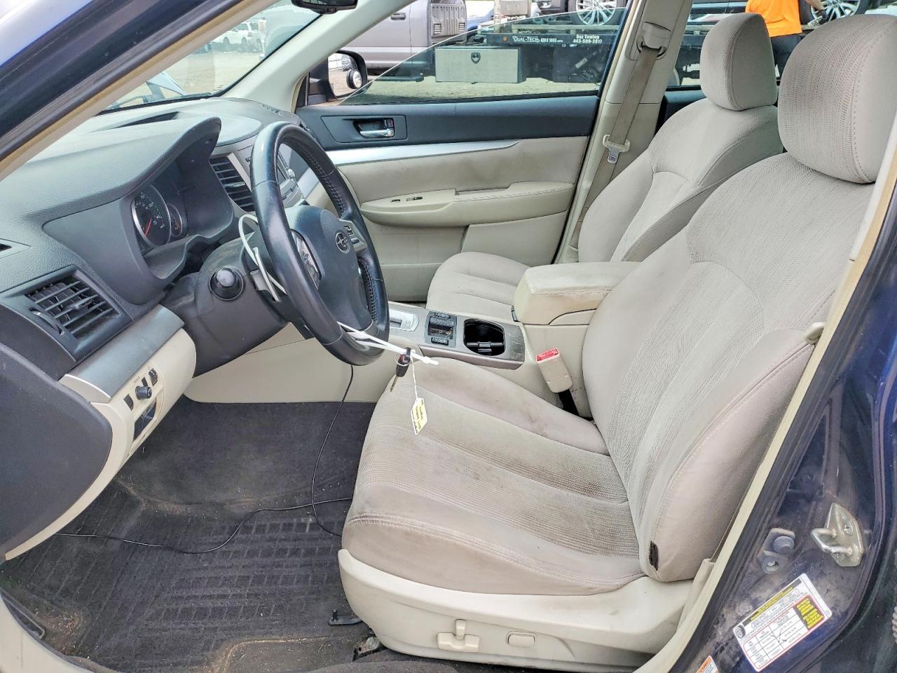 2014 SUBARU Legacy