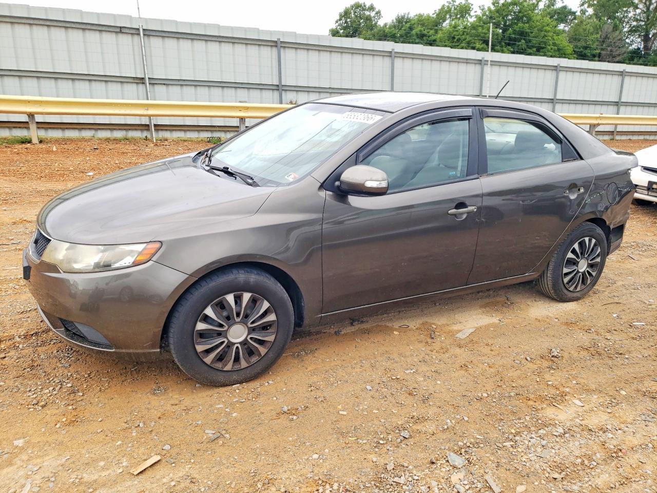 2010 KIA FORTE