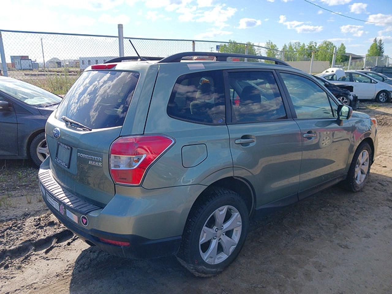 2015 SUBARU FORESTER
