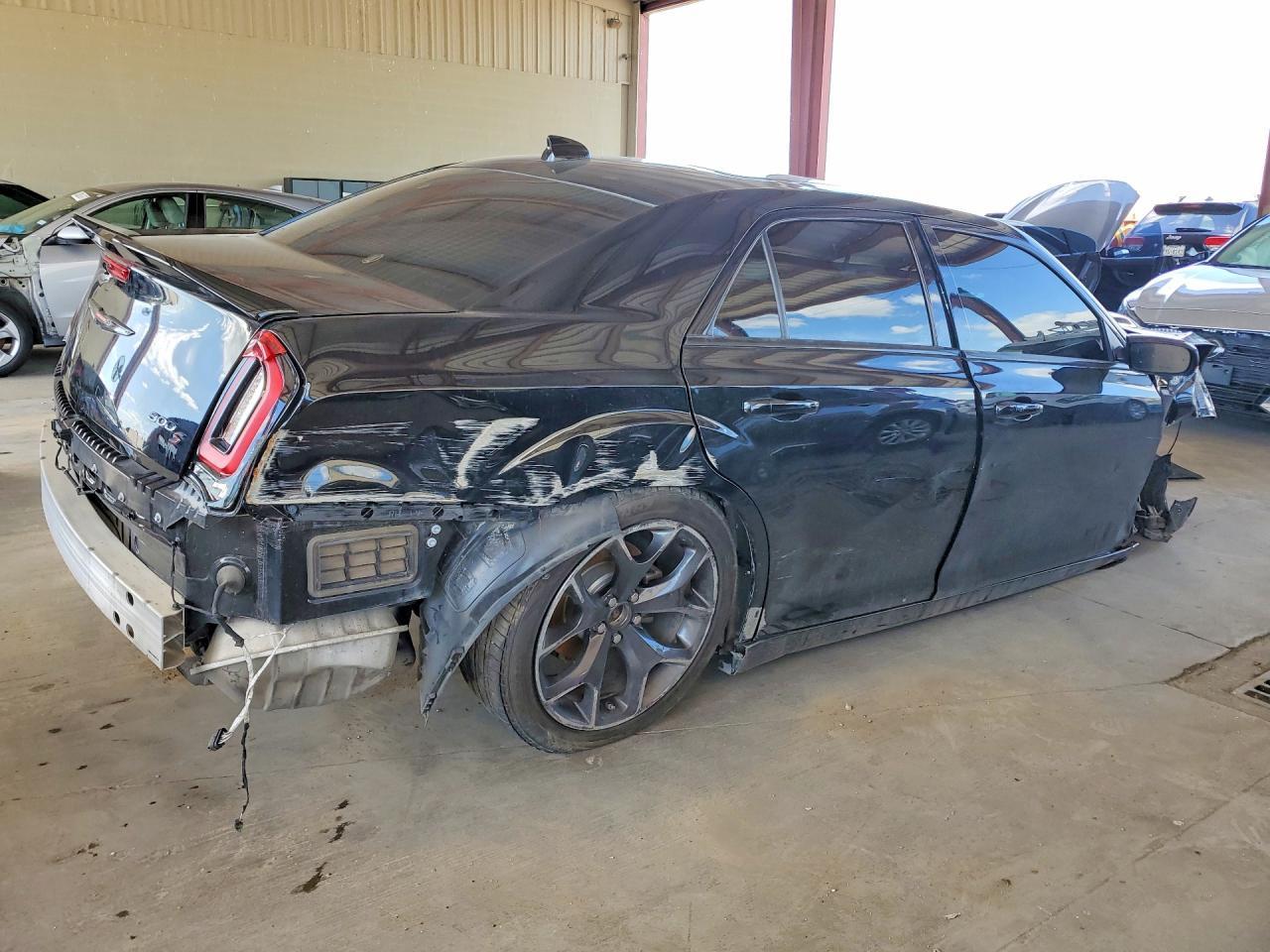 2022 CHRYSLER 300