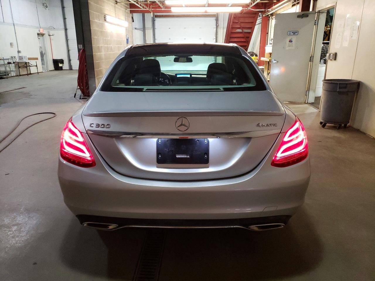 2016 MERCEDES-BENZ C-CLASS