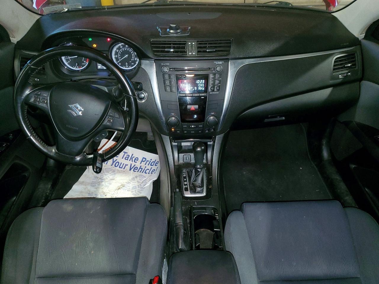 2012 SUZUKI Kizashi