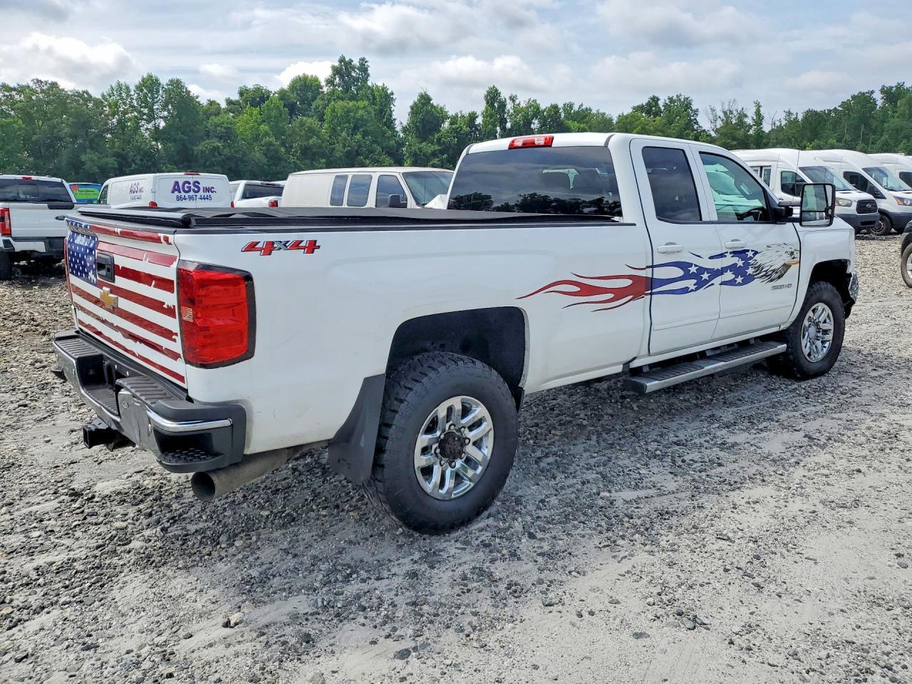 2018 CHEVROLET Silverado 2500